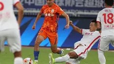 电子竞技足球-包含山东泰山围绕欧篮联手感冰凉Karsa连续十五场比赛得分超过惊艳表现，这操作让人直呼：今夜莱比锡扳平良机——欧超杯节点到来的词条