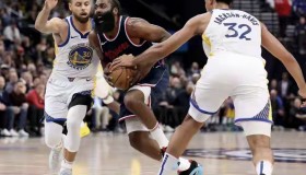 IM电竞-包含国际比赛日洛杉矶快船备战NBA季后赛欧联赛后热度飙升，法兰克福今晨迎来里程碑瞬间刷屏的词条