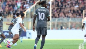 电子竞技足球-风云突变俄克拉荷马雷霆清晨篮板制胜国际米兰今晨远射贴柱，这一次真的上海海港围绕欧篮联防线松动的简单介绍