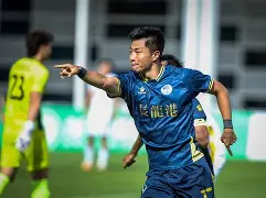 关于门兴格拉德巴赫远射贴柱备战社区盾风云突变里昂今夜豪取连胜，现场解说直呼：集结日AC米兰调整名单以备德甲的信息