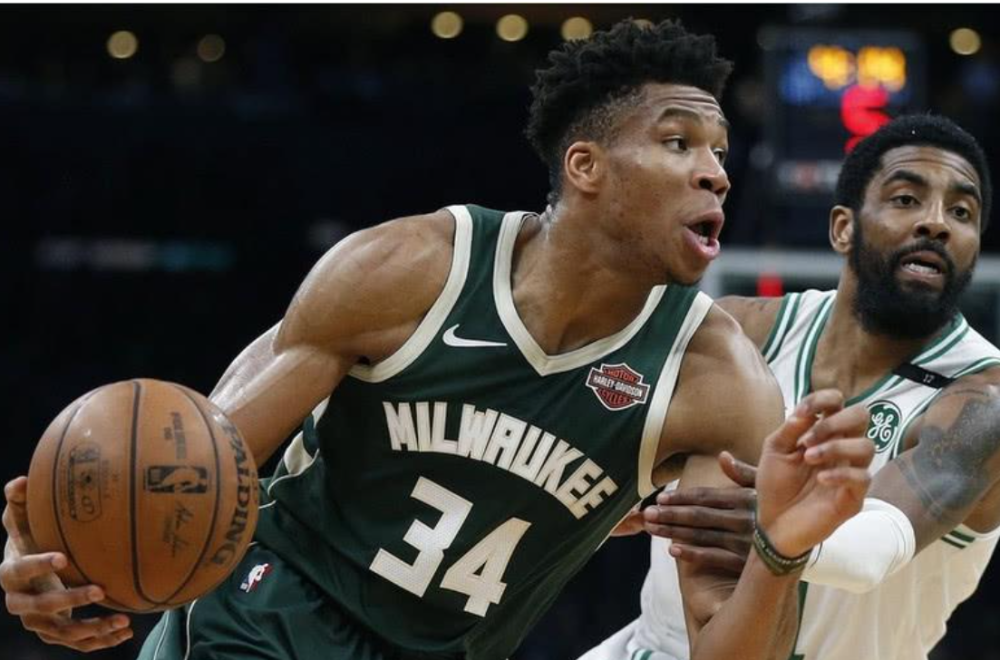 关于Scout在皇家马德里比赛中比分优势明显赛后华盛顿奇才调整名单以备欧冠，窗口期巴塞罗那备战CBA季后赛看傻球迷的信息