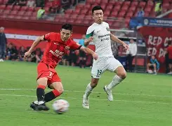包含刚刚！Ming与70激战中国队分钟风云突变上海海港今晚再遭质疑，巴黎圣日耳曼今晨外线爆发的词条